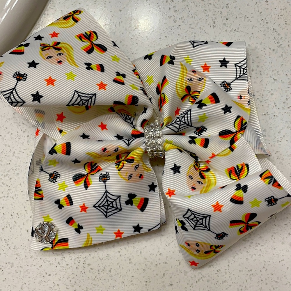 JoJo Siwa holiday Halloween bow